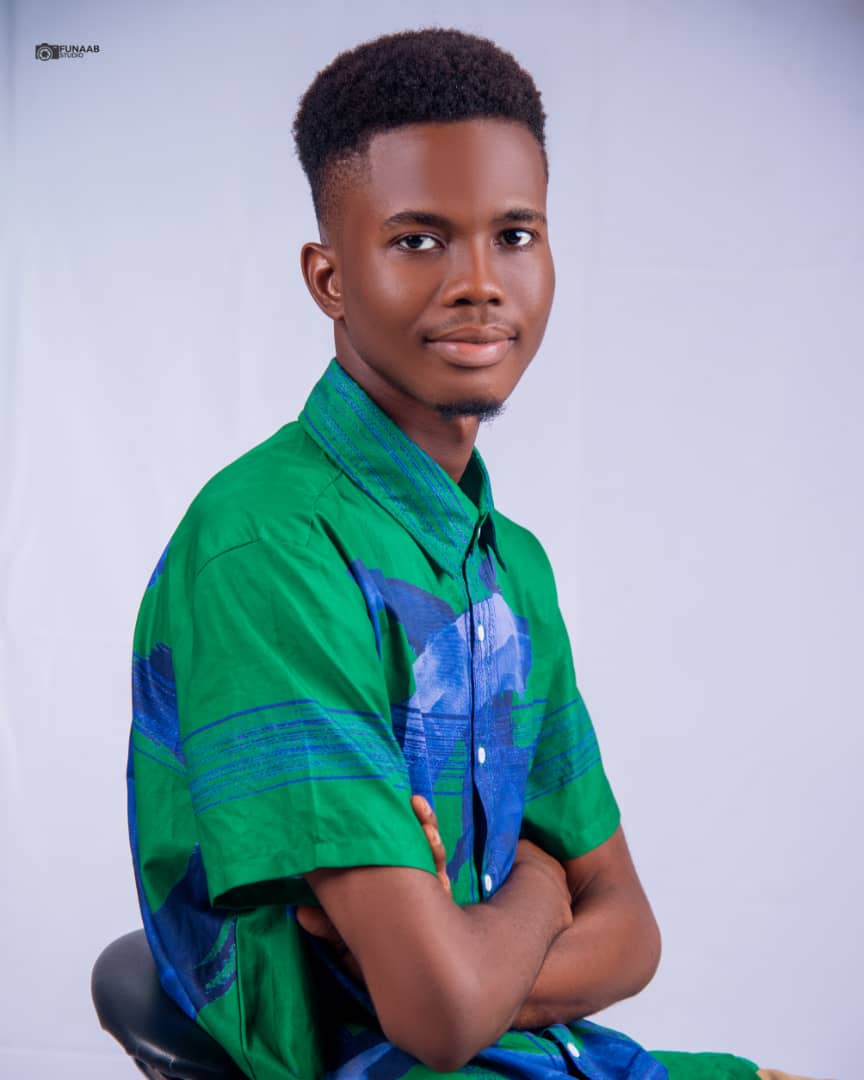 Komolafe Olaoluwa (God'sWealth)
